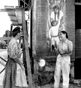 Frida Khalo e una allieva, Coyoacán, Città del Messico, 1945