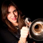 Debutta a Palermo Soundtracks Project, con la trombettista Marianna Musotto
