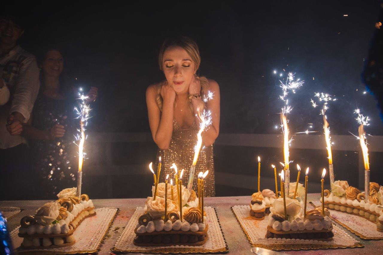 torta con candela – Ennio Tomaselli